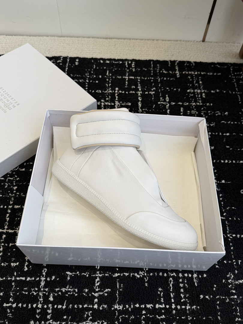 Ma1s0n Marg*e1a Sneakers