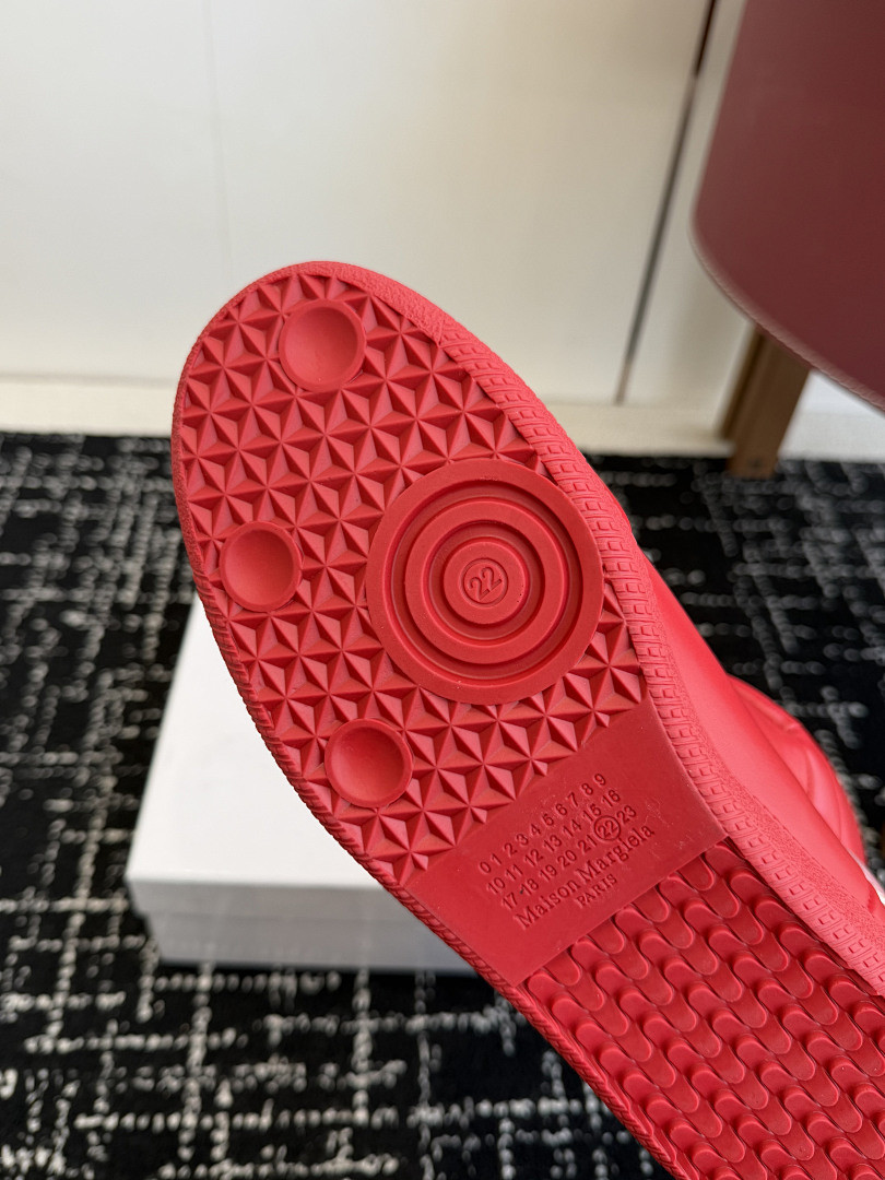 ma1s0n Marg*e1a sneakers