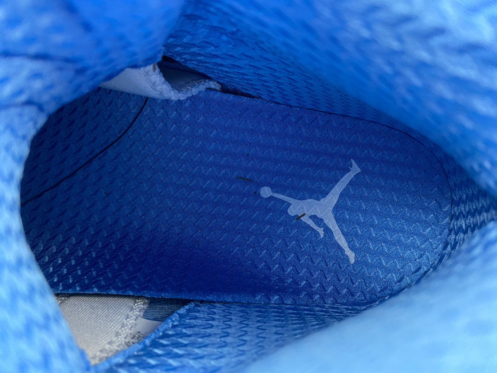 Air Jordan 5 “UNC” DV1310-401