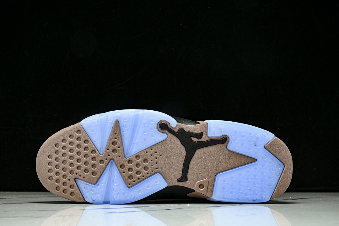 Maniére x Air Jordan 6 Retro "Sail" IF3103-200