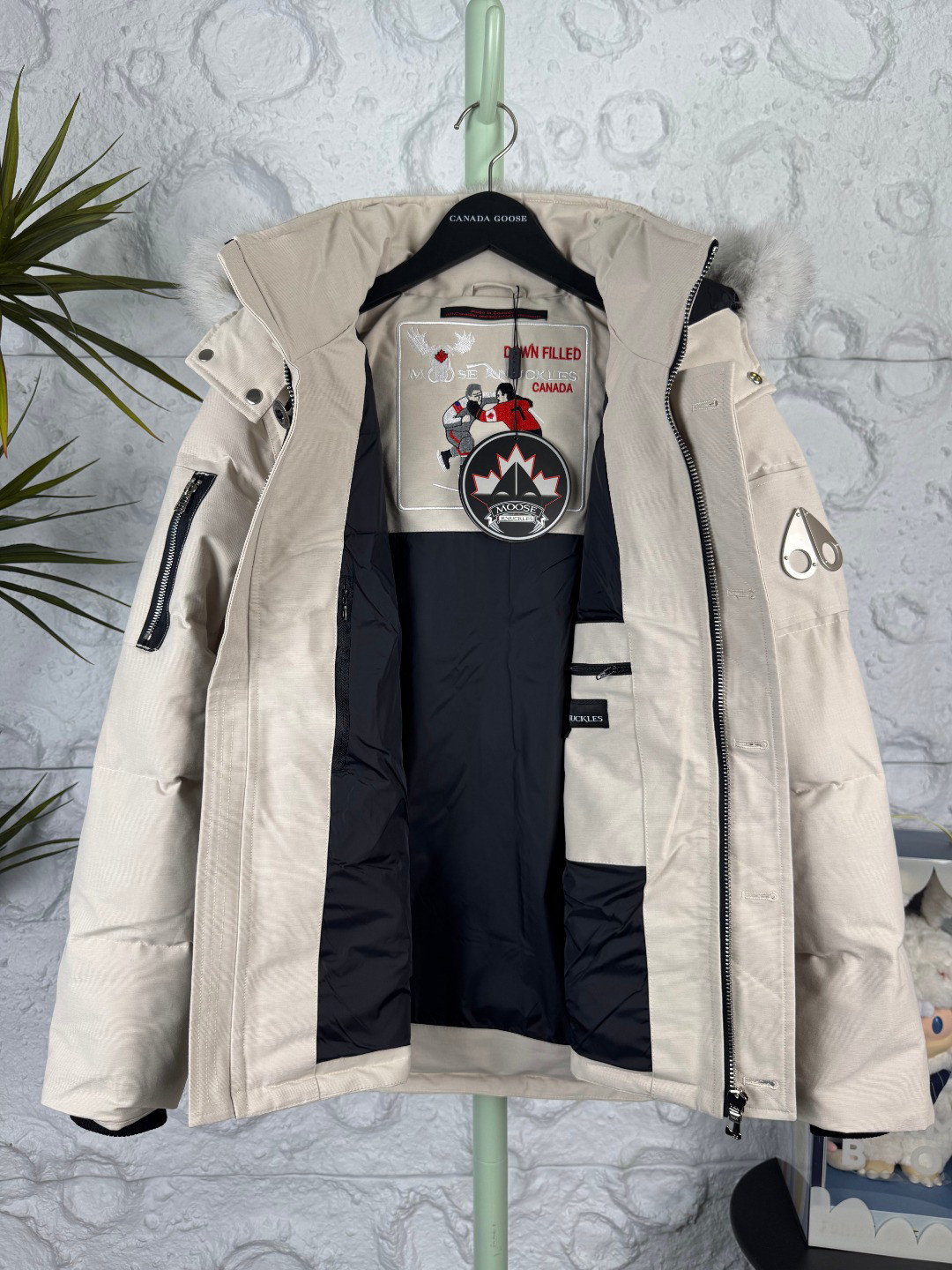 Mo0se Knuckles COAT MK-003
