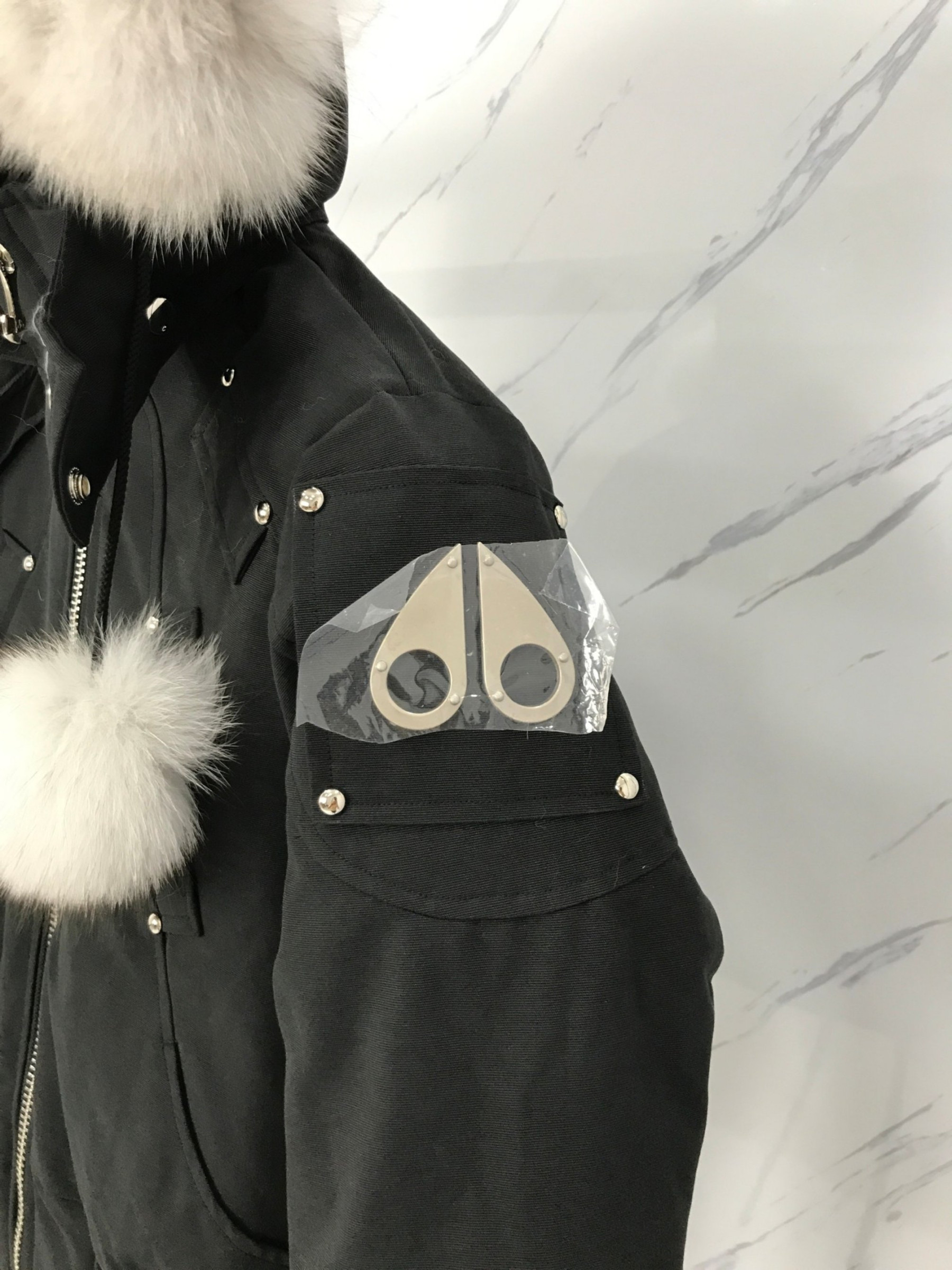 Mo0se Knuckles COAT MK-004