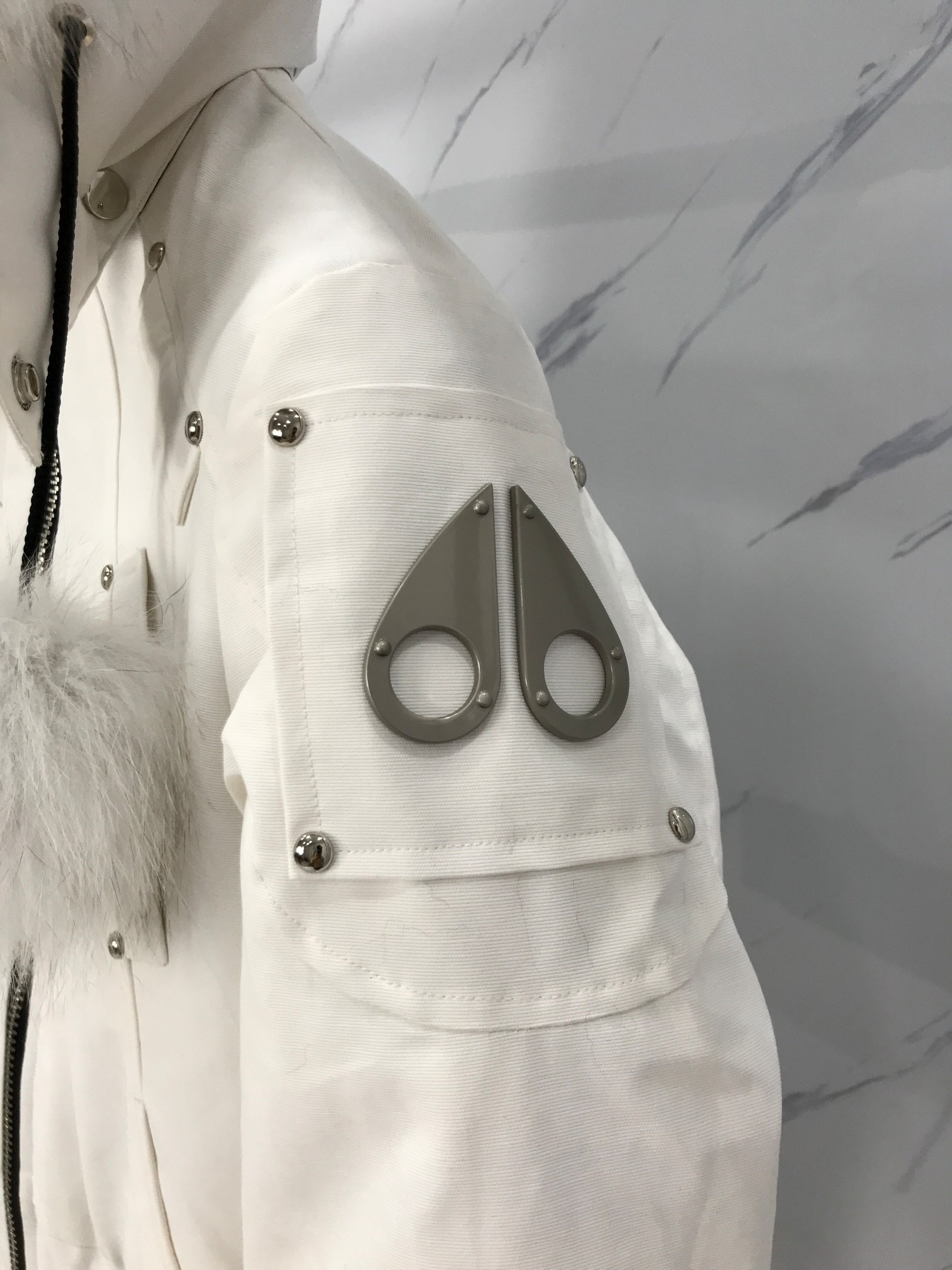 Mo0se Knuckles COAT MK-006