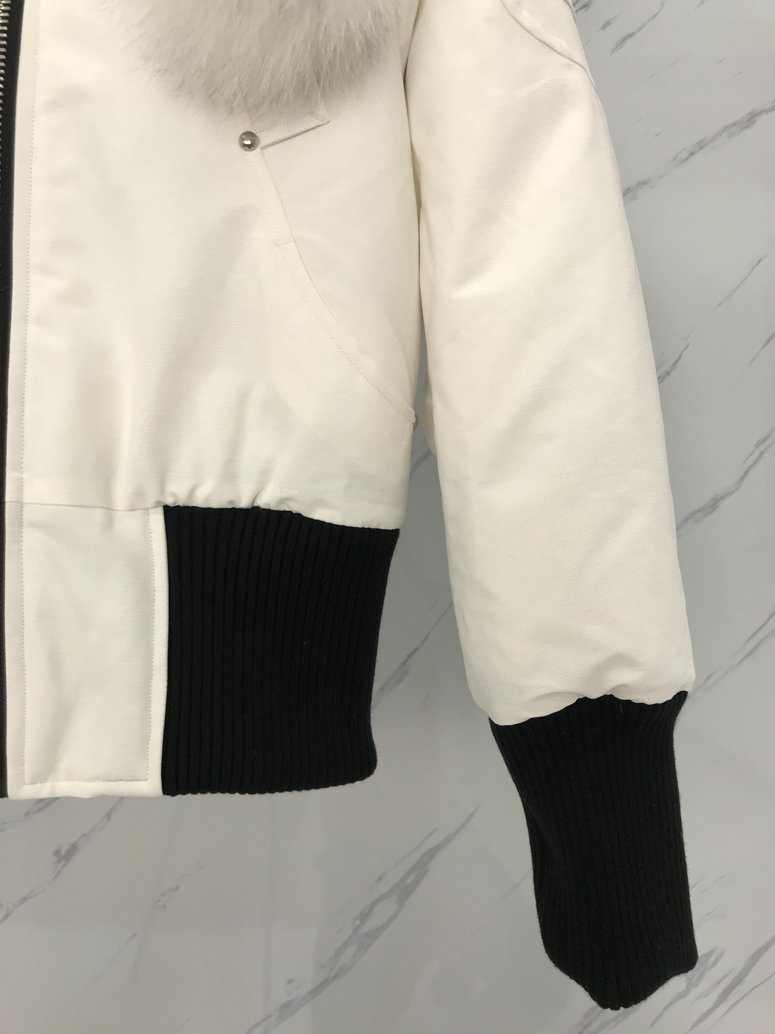 Mo0se Knuckles COAT MK-006