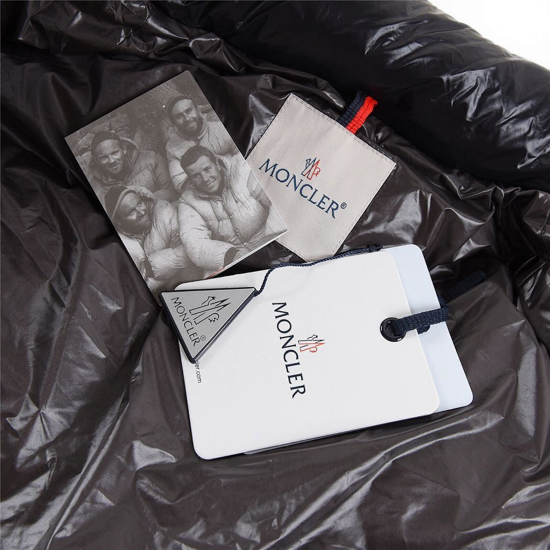M0ncler COAT MONC-009
