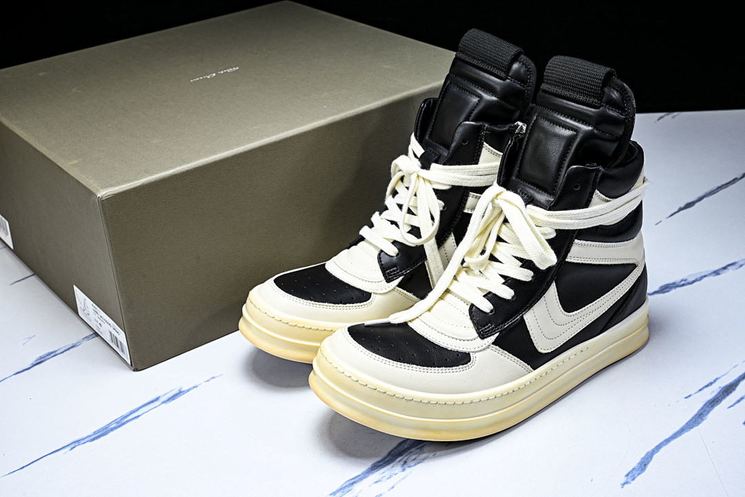 RO Sneakers