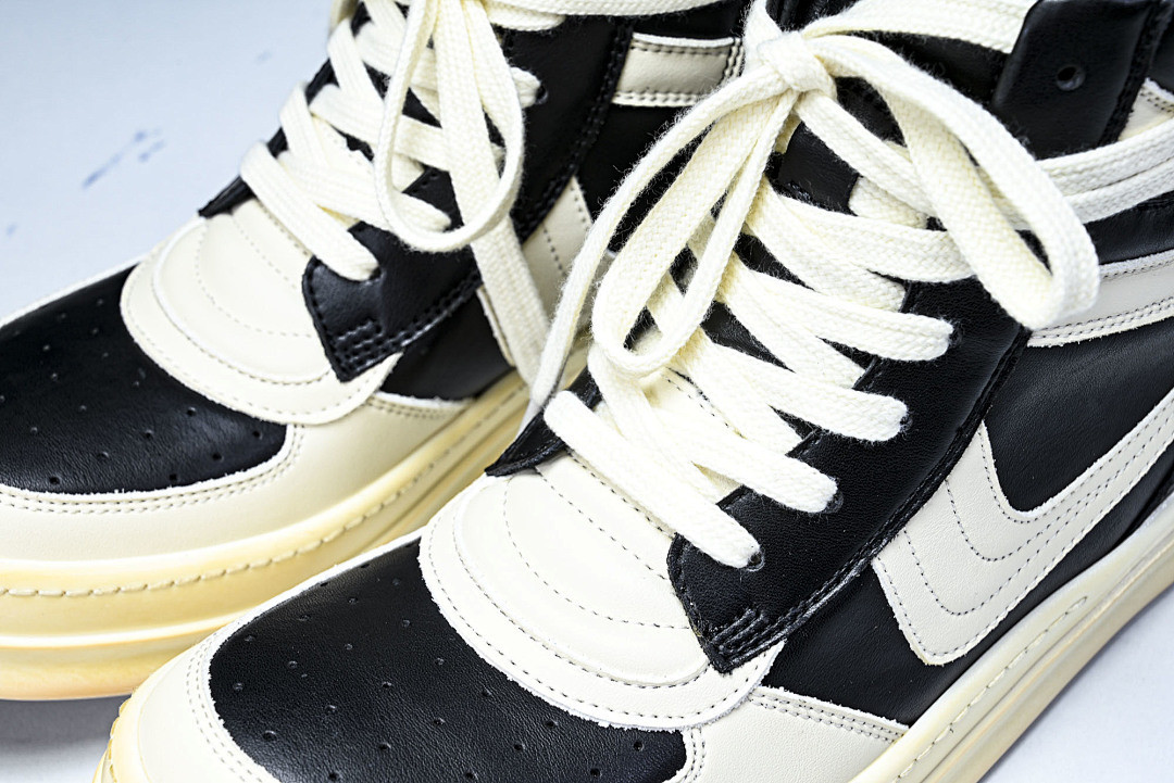 RO Sneakers