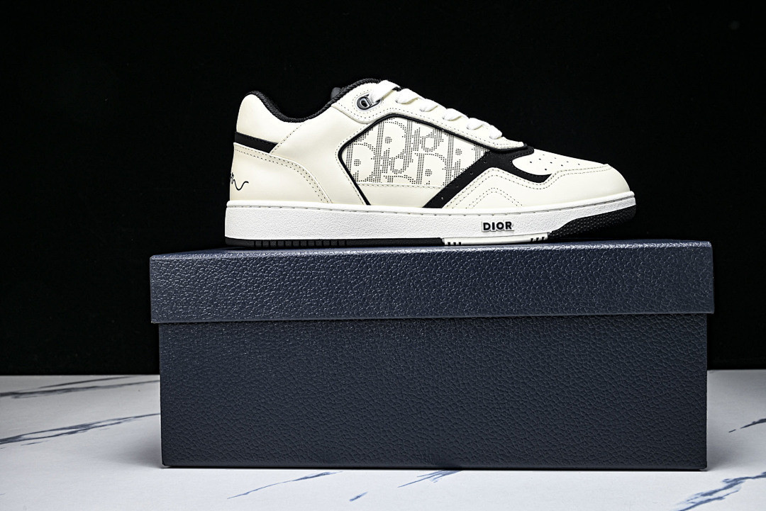 DR B27 Sneaker