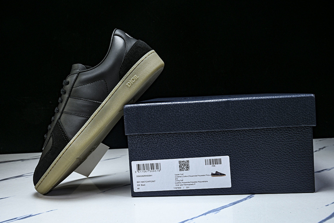 DR B01 Sneaker