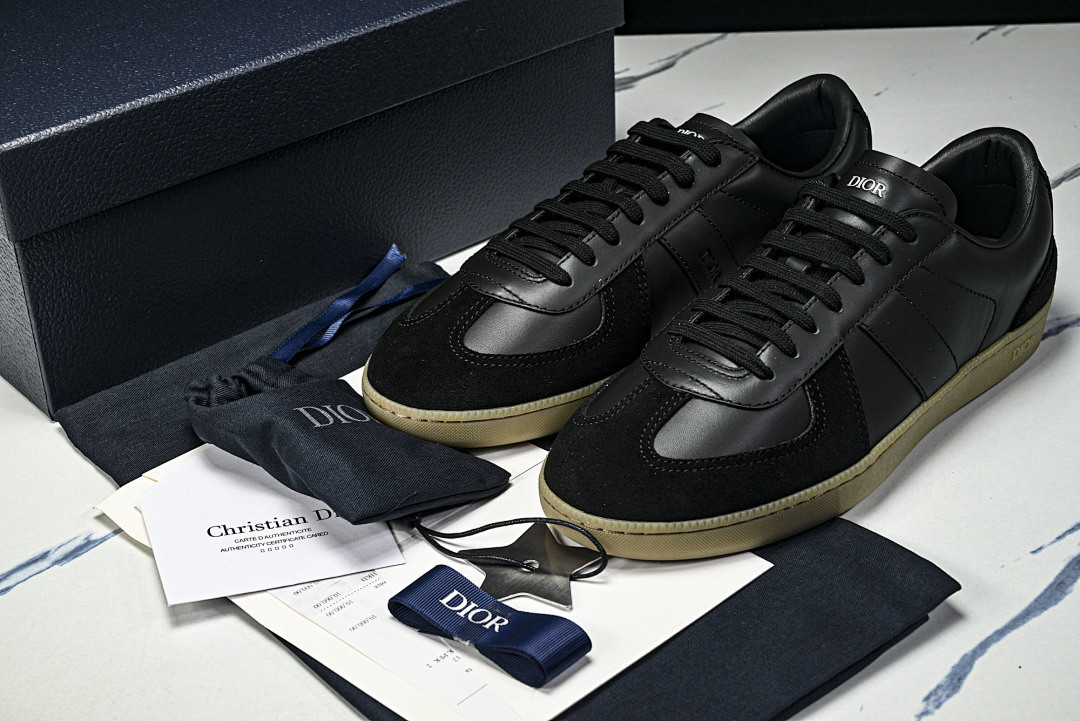DR B01 Sneaker