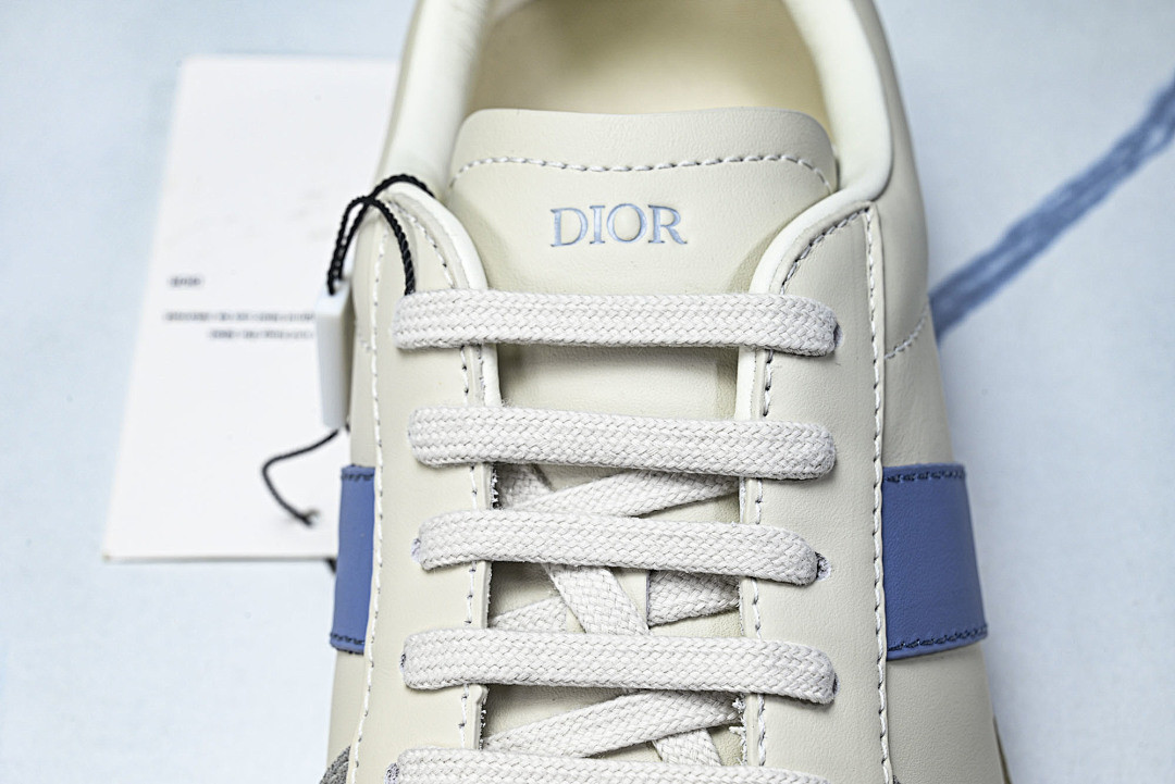 DR B01 Sneaker
