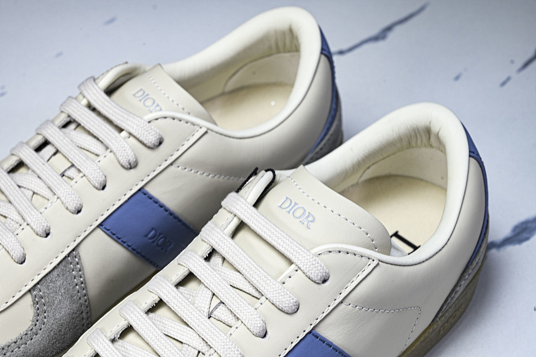 DR B01 Sneaker