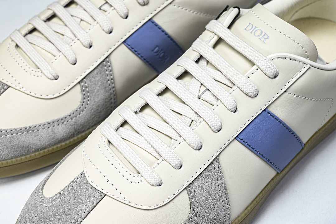 DR B01 Sneaker