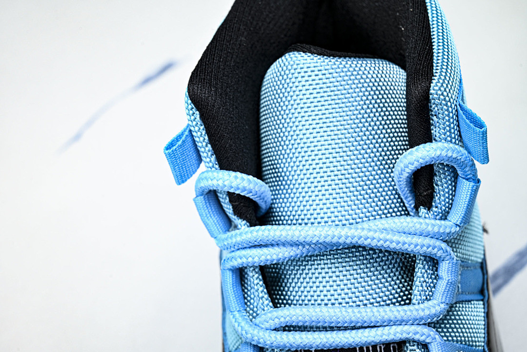 Air Jordan 11 CT8012-440