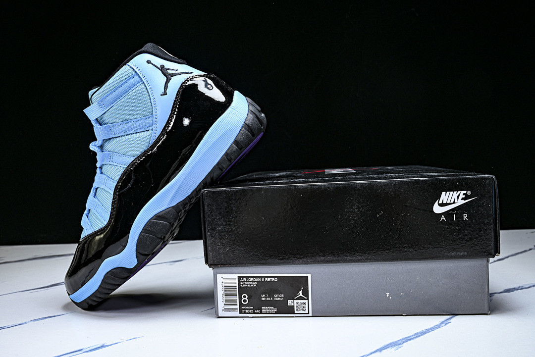 Air Jordan 11 CT8012-440