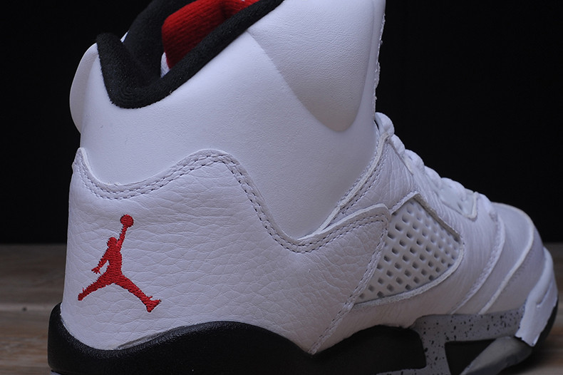 Air Jordan 5 Retro White Cement (GS) 440888-104