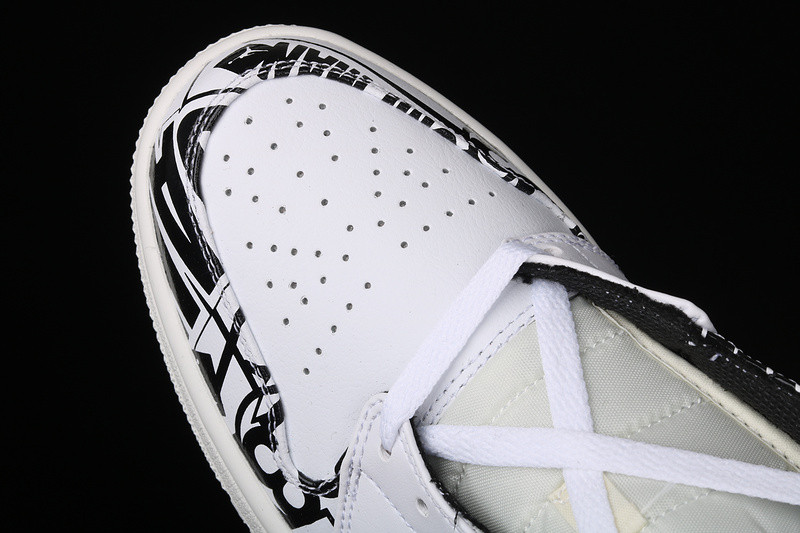 Nike Air Jordan 1 Mid Print Logos 554724-119