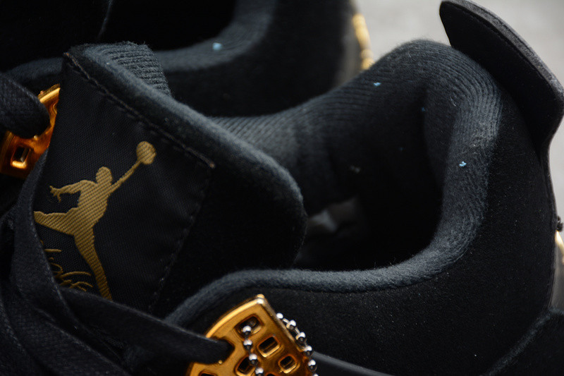Air Jordan 4 “Royalty”  Black/Metallic Gold-White 308497-032