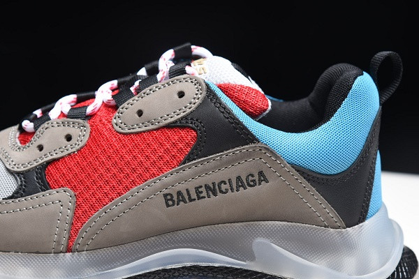 BLCG Triple S 541624-W0901-2120