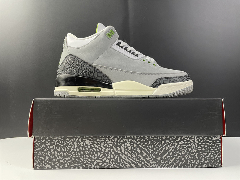 Jordan 3 Retro Chlorophyll 136064-006