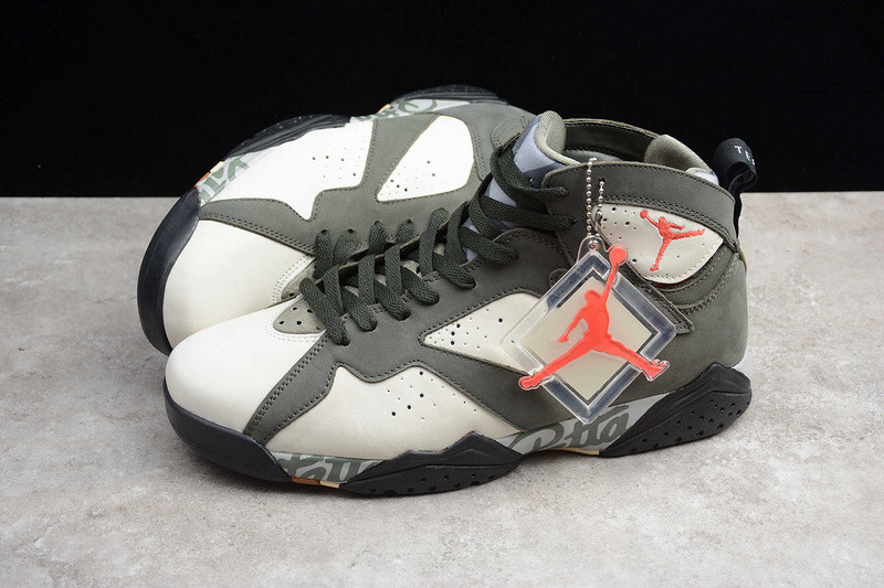 Patta x Air Jordan 7 “Icicle” AT3375-100