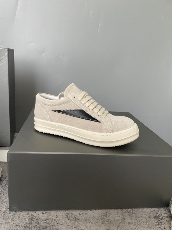 RO Sneakers