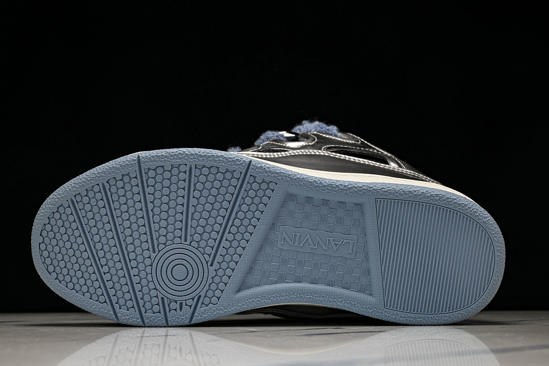 LanV sneakers