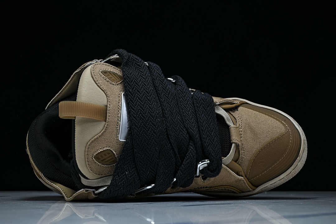 LanV sneakers