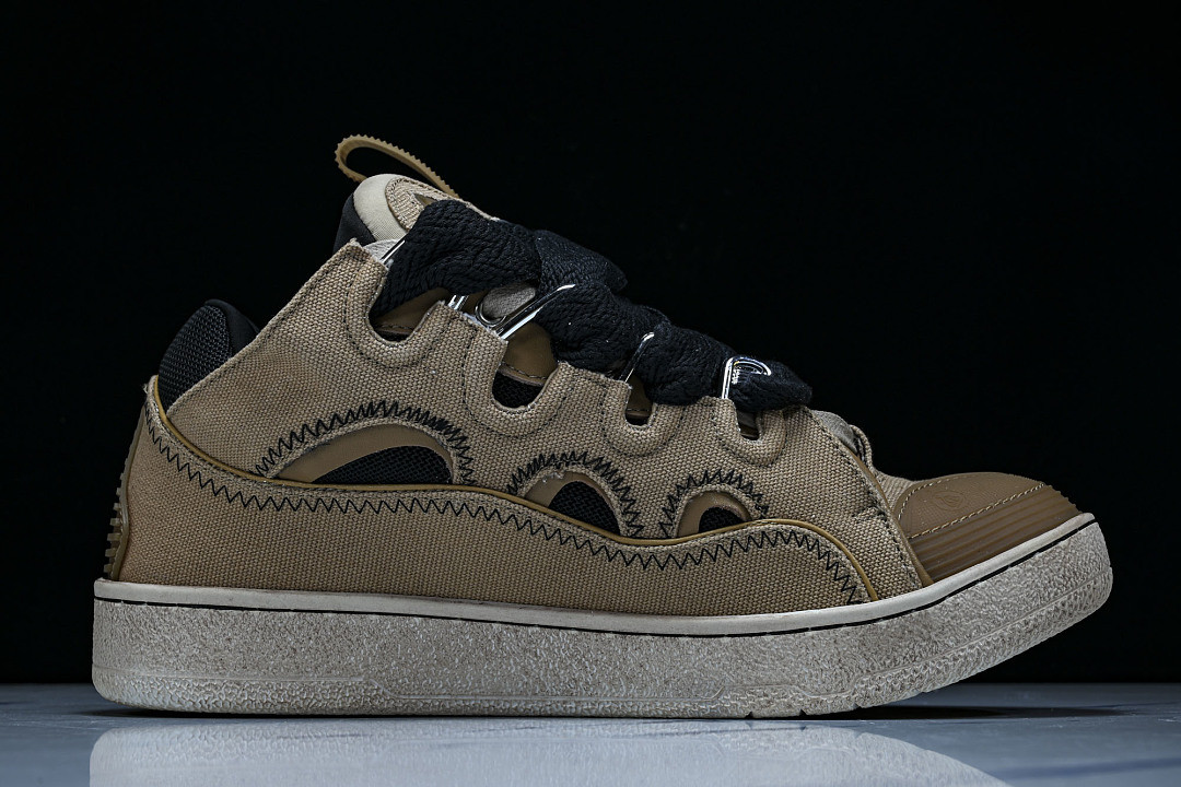 LanV sneakers