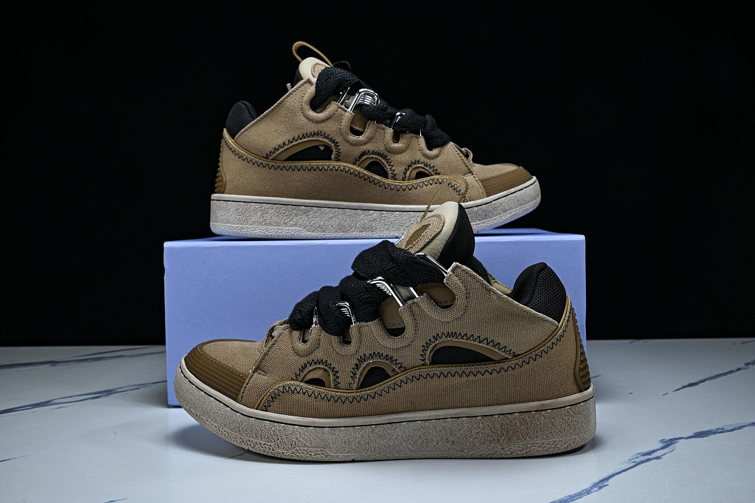LanV sneakers