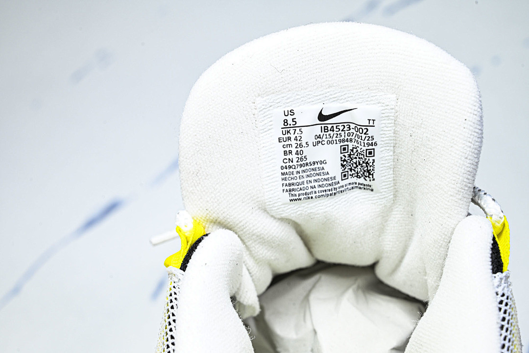 Undefeated x Nike Air Max 95 IB4523-002