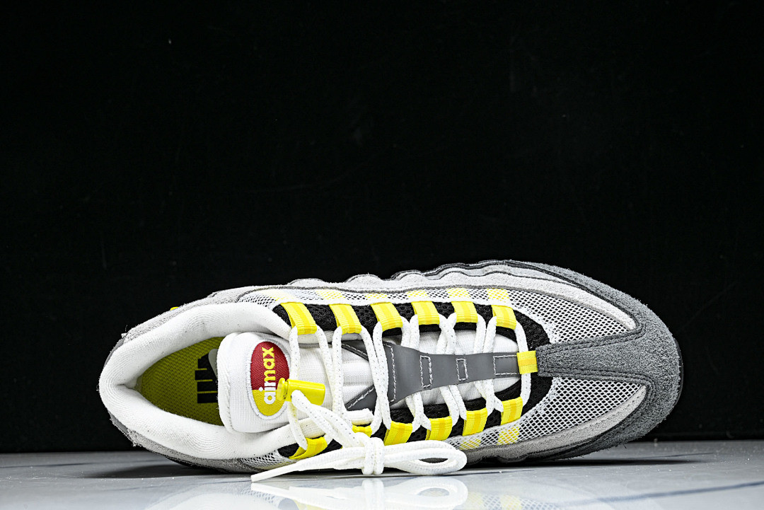 Undefeated x Nike Air Max 95 IB4523-002