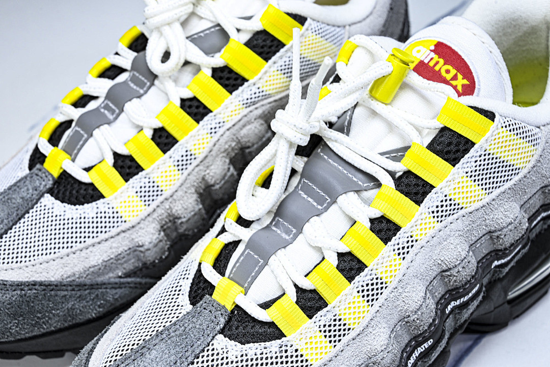 Undefeated x Nike Air Max 95 IB4523-002