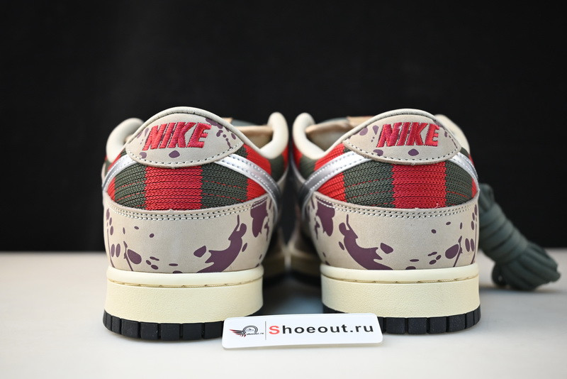 Nike SB Dunk Low Freddy Krueger 313170-202
