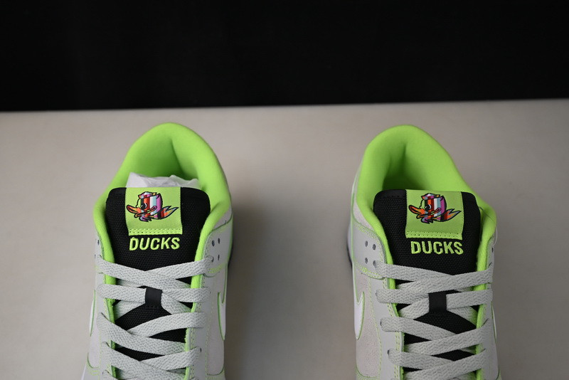 Dunk Low Oregon PE “Ducks of a Feather” FQ7260-001