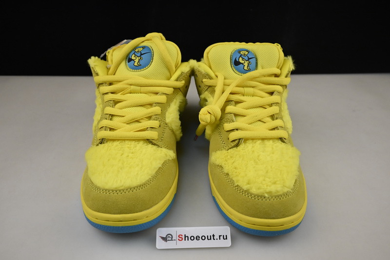 Grateful Dead x Nike SB Dunk Low 