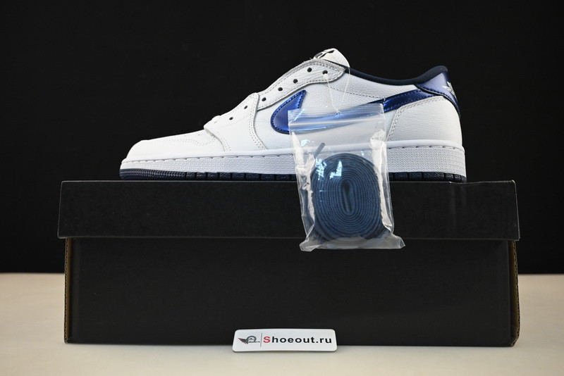 Jordan 1 Retro Low Metallic Blue 705329-106