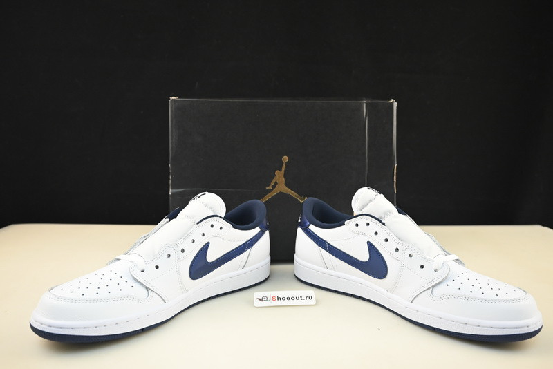 Jordan 1 Retro Low Metallic Blue 705329-106