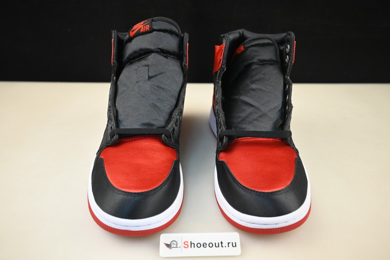 Air Jordan 1 High OG WMNS “Satin Bred” FD4810-061