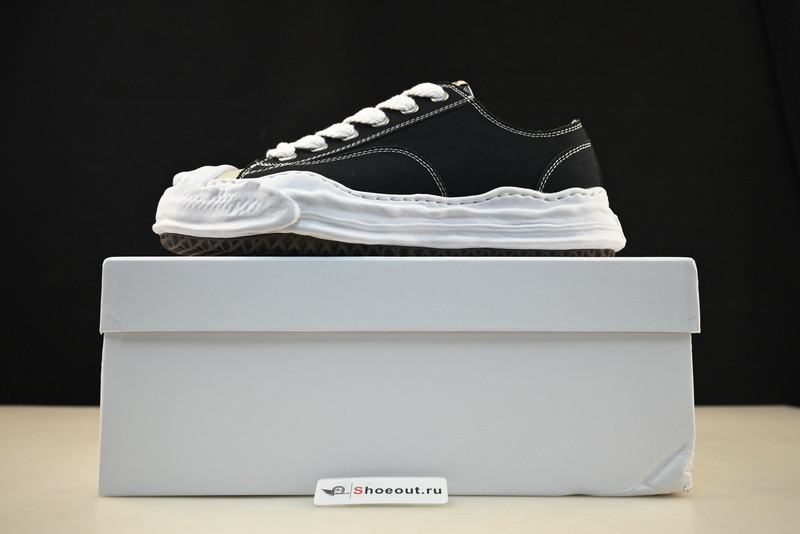 Ma*s*n mihara sneakers