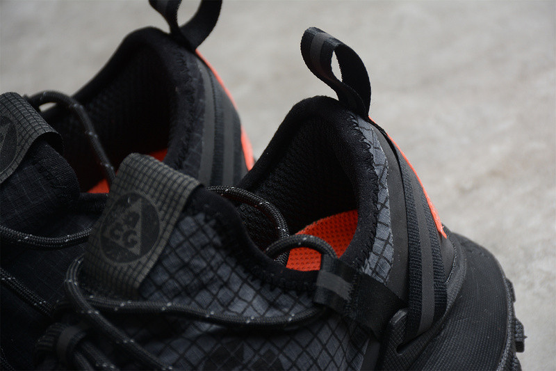 ACG MOUNTAIN FLY LOW ANTHRACITE/BLACK DA5424-001