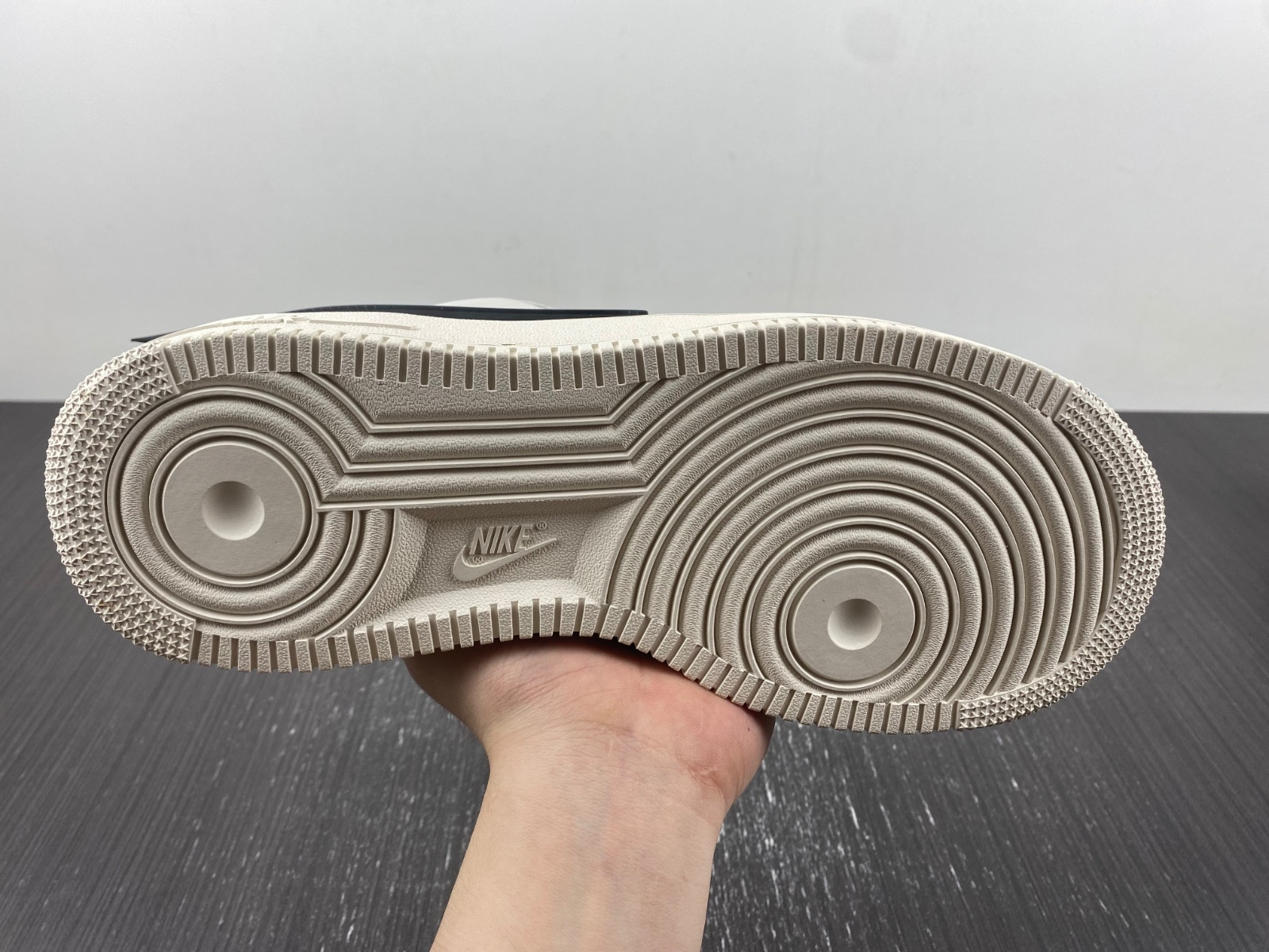 AMBUSH x Nike Air Force 1 Low “Phantom” DV3464-002