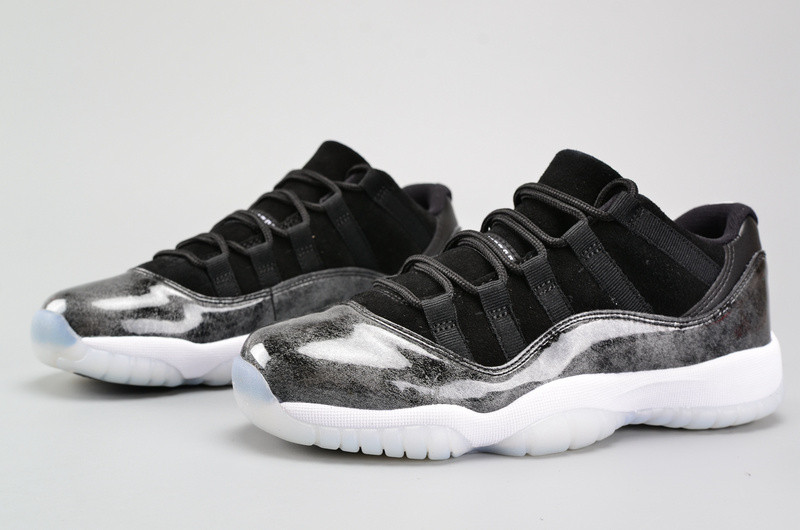 AIR JORDAN 11 RETRO LOW BG (GS) "BARON"  womens  528896-010