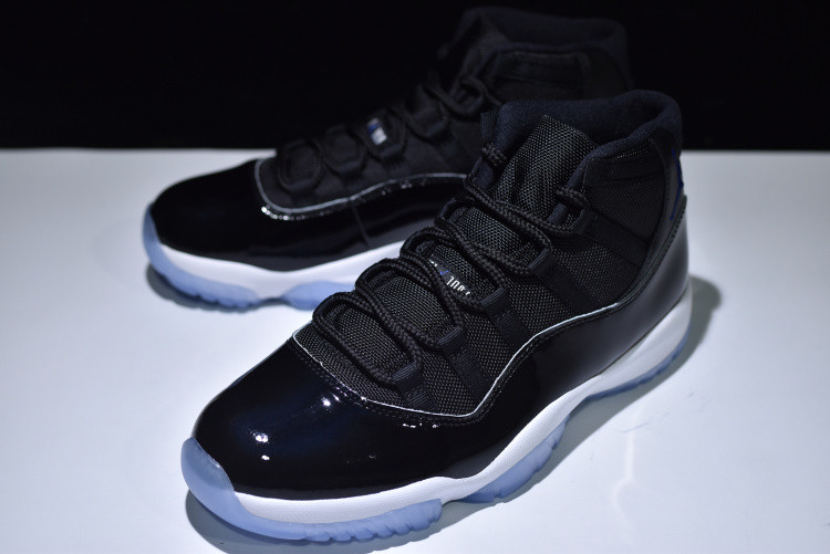 AIR JORDAN 11 RETRO "SPACE JAM 2016 RELEASE" 378037-003
