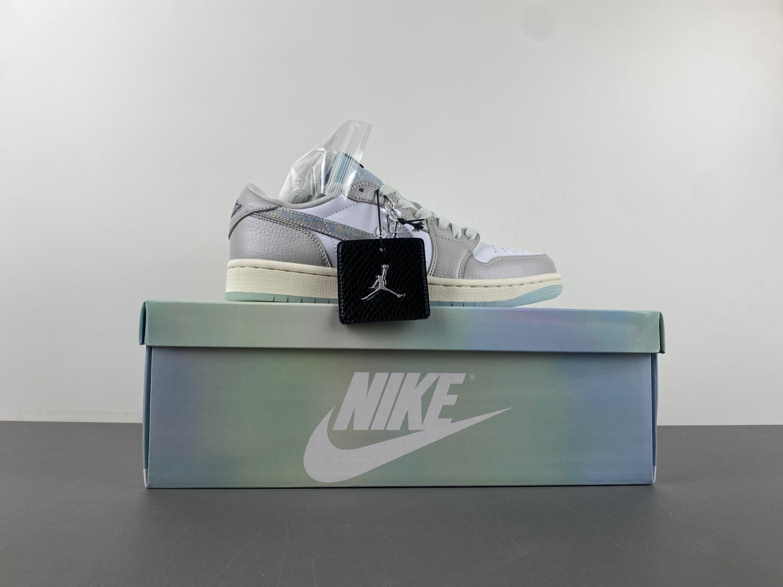 Air Jordan 1 Low OG “Year of the Snake” HF3144-100