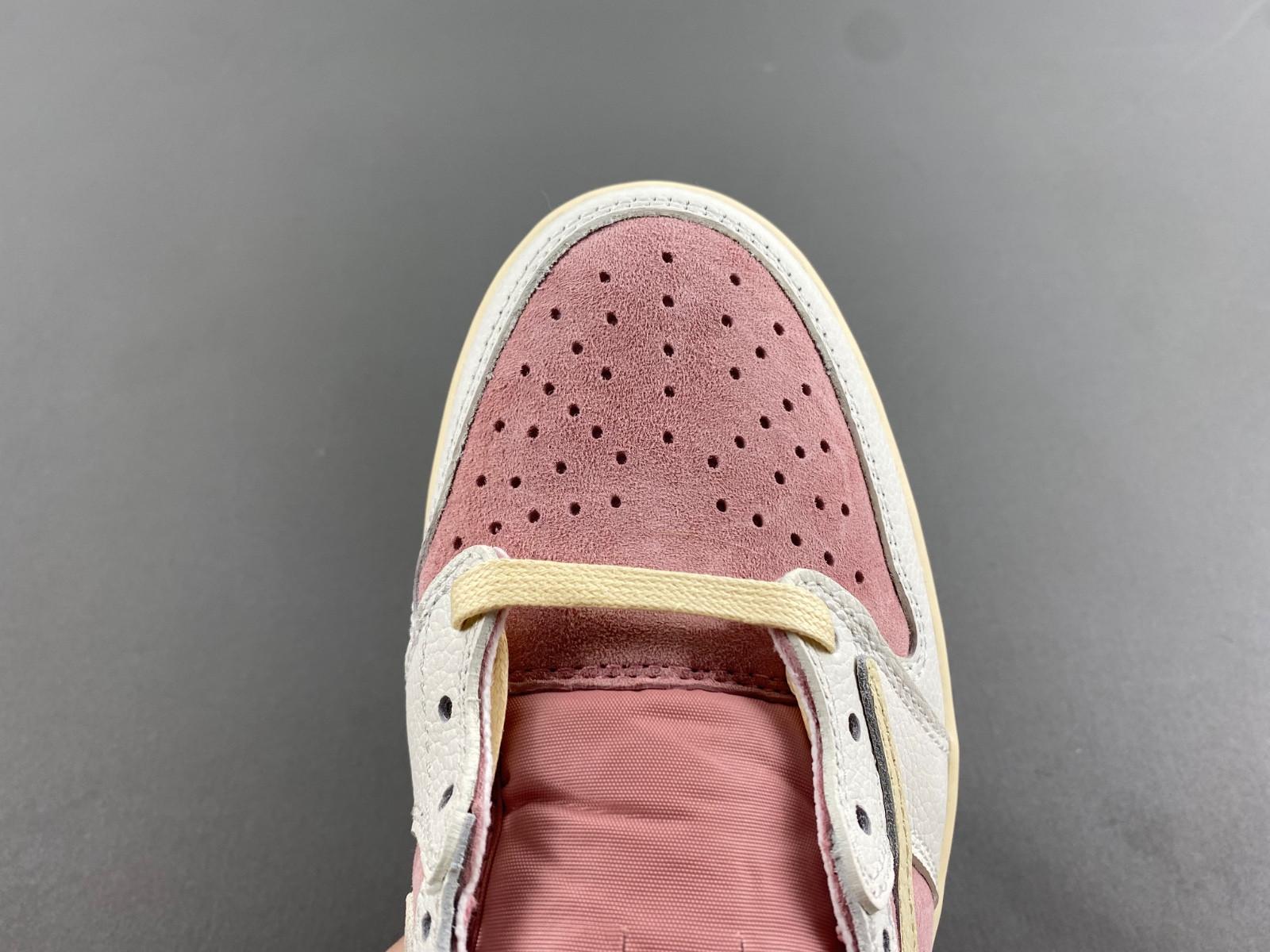 Air Jordan 1 Low Travis Scott DM7866-600