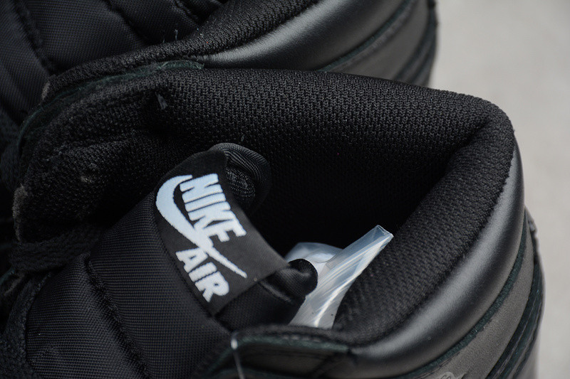 Air Jordan 1 Retro OG “Cyber Monday” black  555088-006