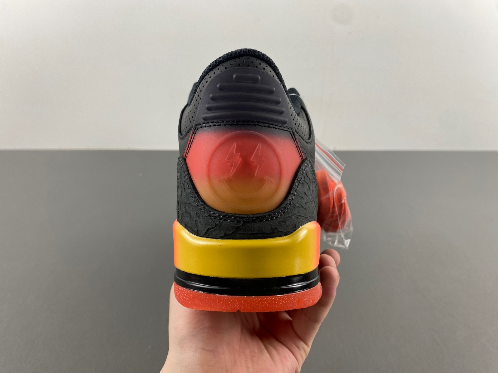 Air Jordan 3 X J Balvin  “Rio” FN0344-001