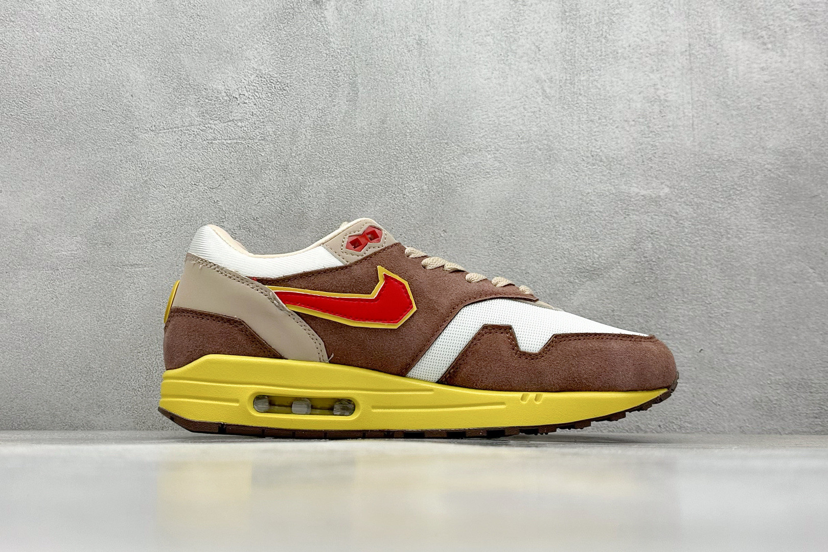air max 1 x swoosh "big head origins" HV5776-200