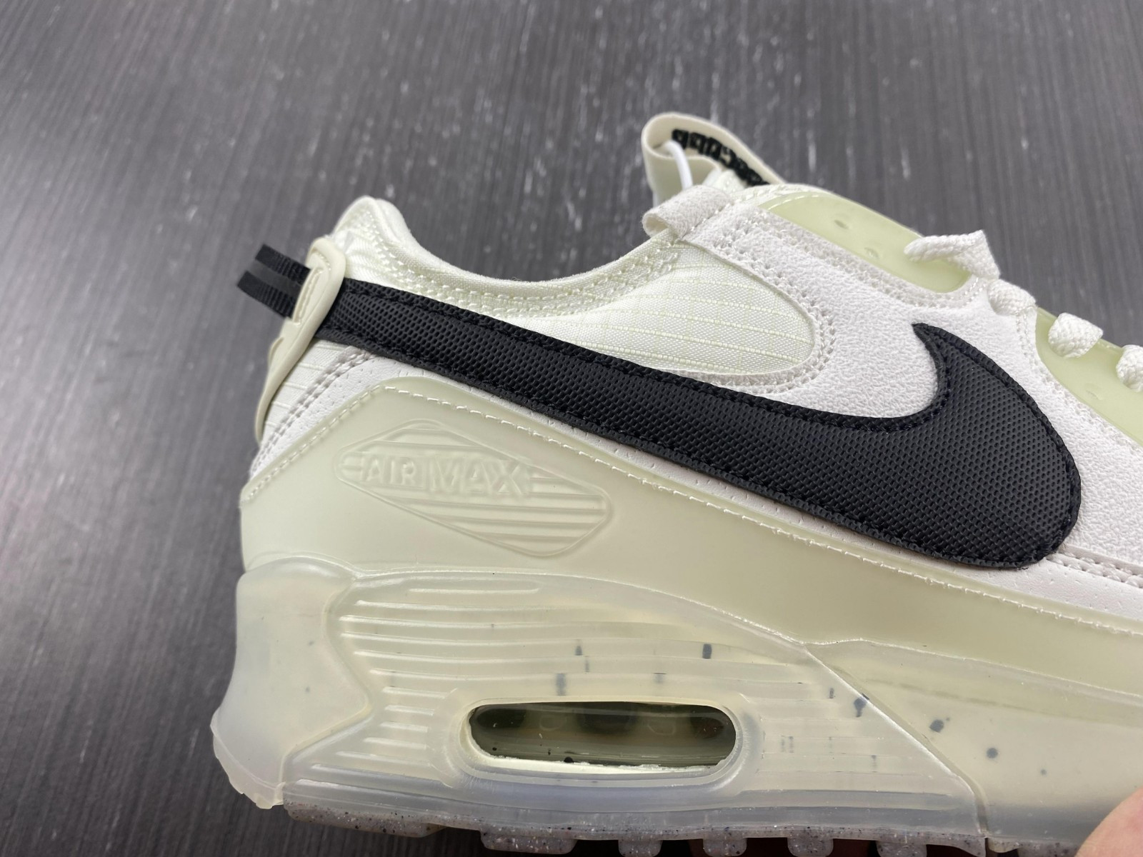 OFF White x Air max 90